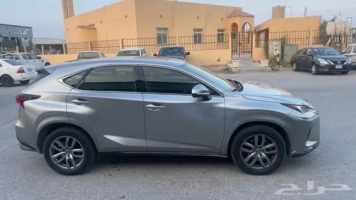 لكزس2020Nx 4