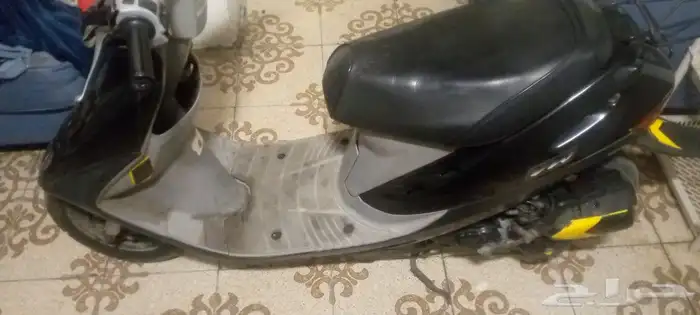 للبيع المبارات بطه جديده موديل 8 موقفه في المخزن زنتين كلشي 1