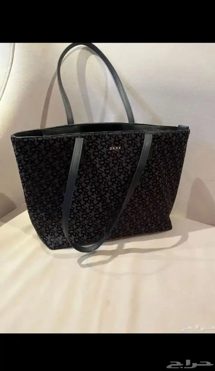 شنطه ماركه دكني 0