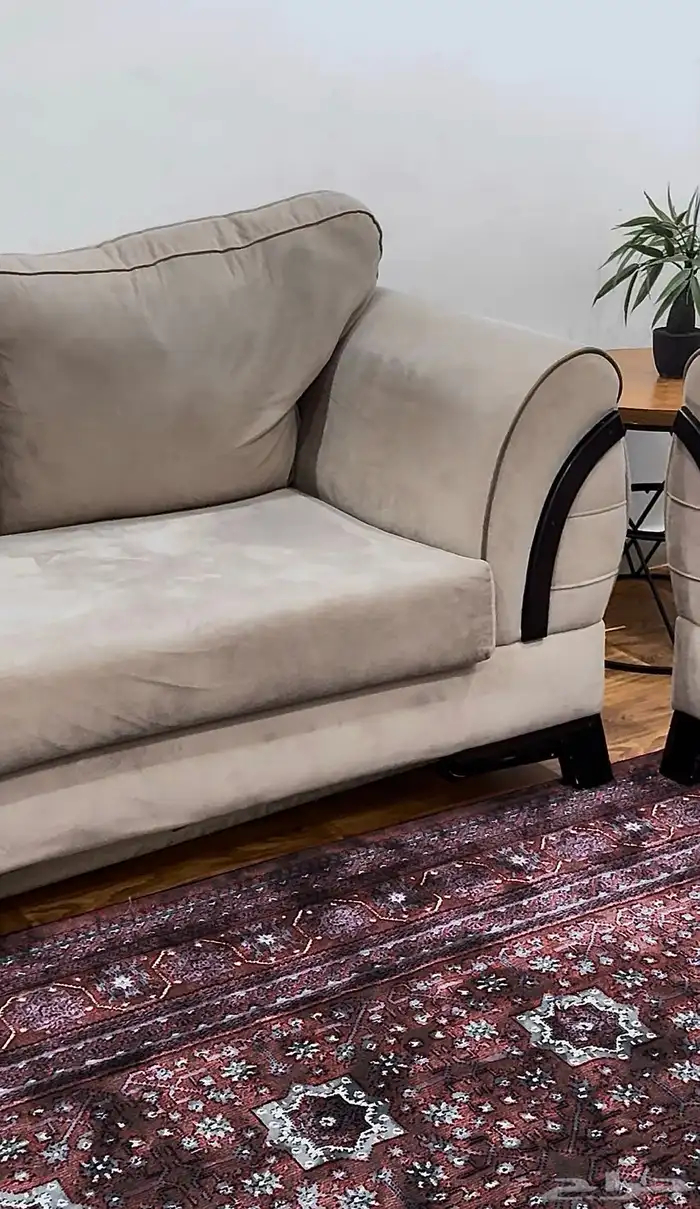 كنب للبيع لون رمادي 3 قطع بيشة جنوب المدينه 0