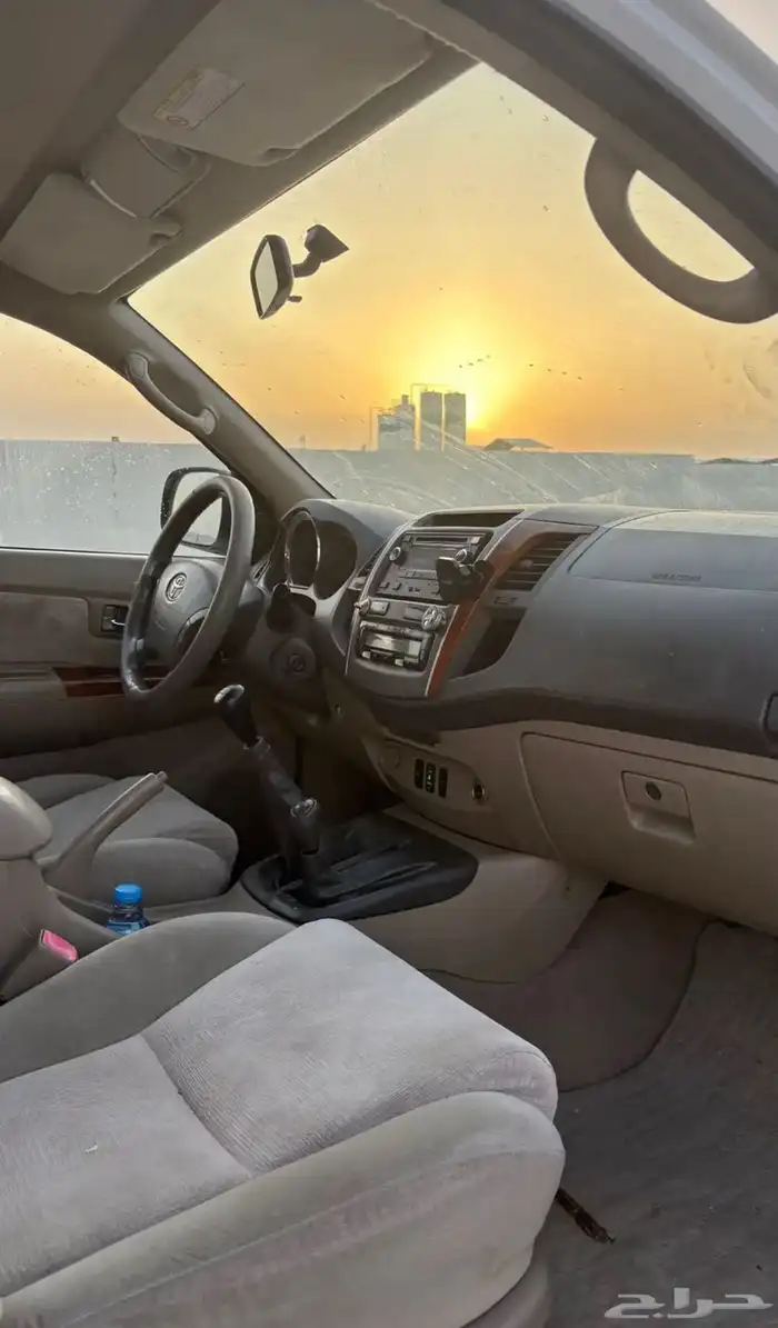 فورتشنر 2010 V6 6