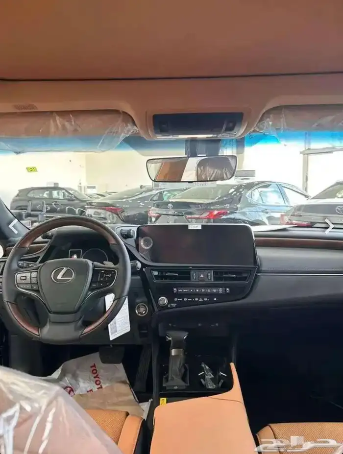 لكزس ES 350 CC موديل 2025 3