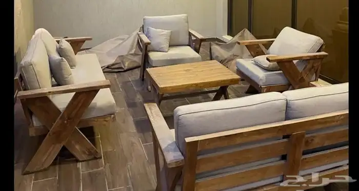 في كراسي هو شوب حديد وطني تفصيل جاهز كله في ابغى توصل 32