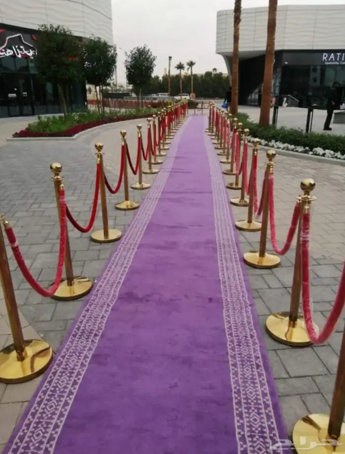 تاجير كنب فردي كنب ثلاثي كراسي سفره جميع الكنب متوفر الفايبي 7