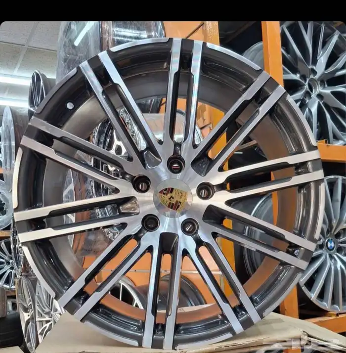 جنوط بورش كيان مقاس 21 اصلي وكاله موديل 2017 1