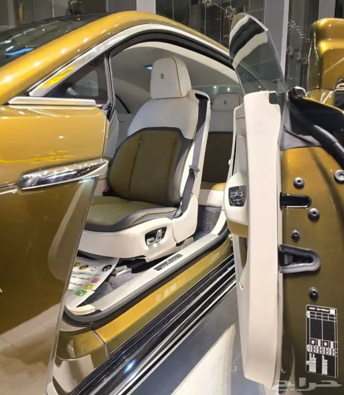 رولزرايس سبكتر موديل 2024 5