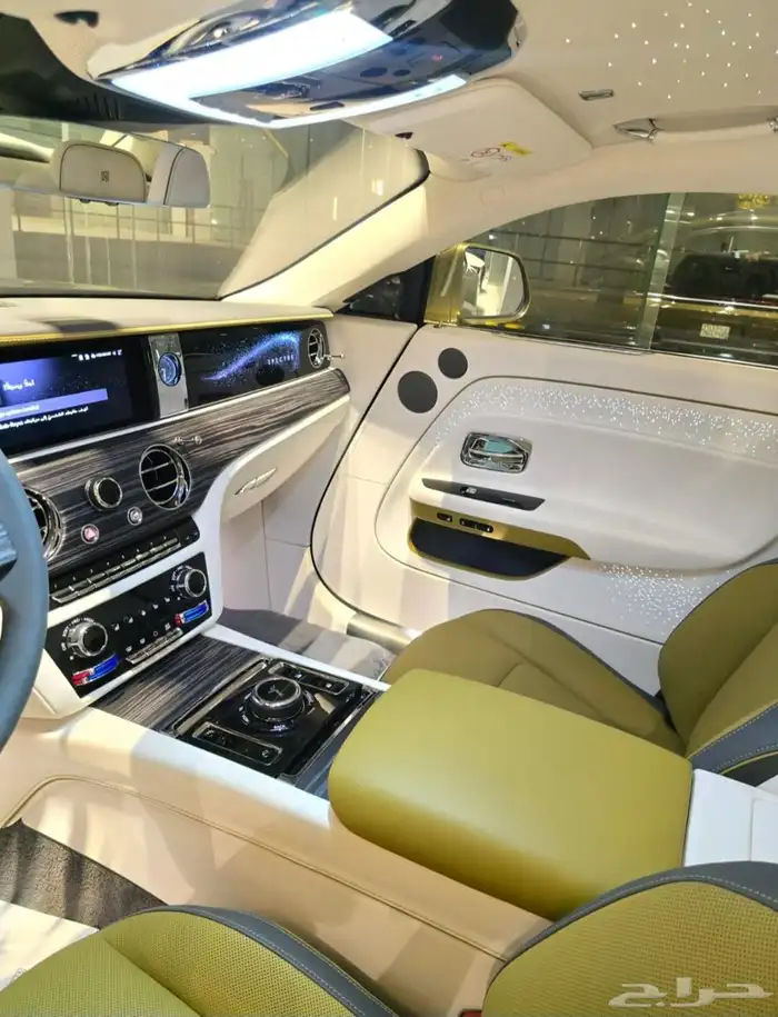 رولزرايس سبكتر موديل 2024 6