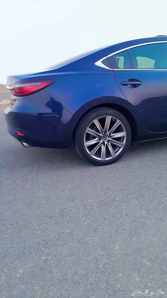 مازدا 8
