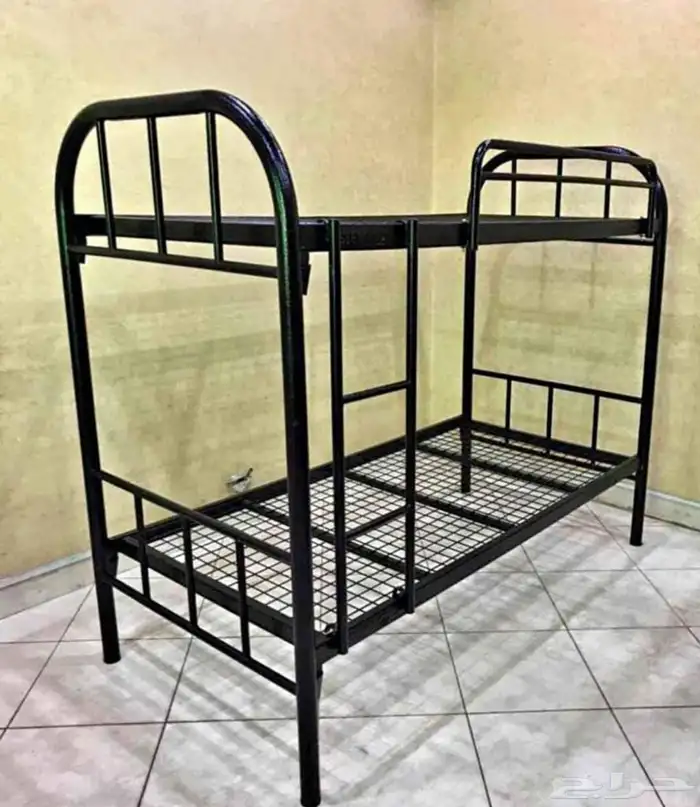 غرفة نوم كاملة  أثاث منزلي  سرير ودولاب وبطانيات 30