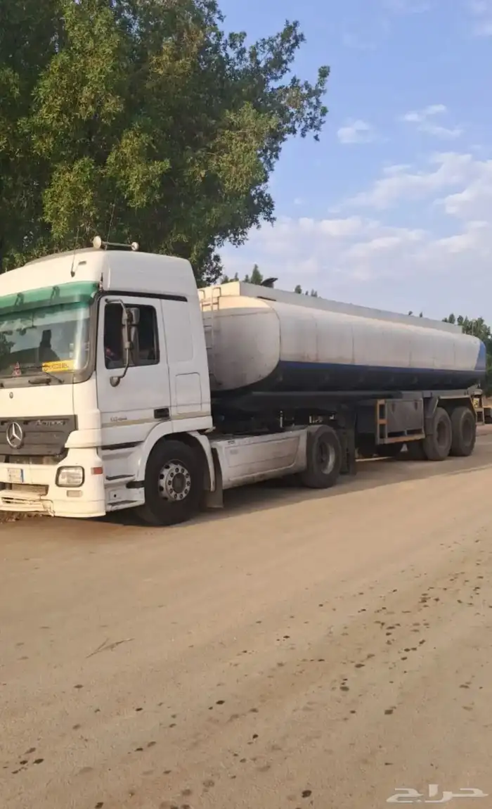 متوفر 5 تريلات ماء ايجار شهري ( لشركات فقط ) 0