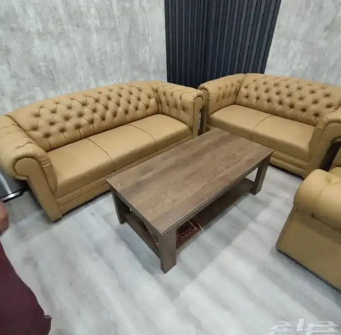 طقم كنب جلد طقم 5اشخاص و 7اشخاص و كراسي ماحضرات متوفر 6
