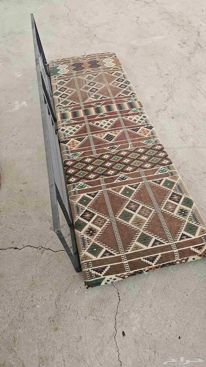 اربع جلسات ارضية حديد واربع زل للبيع 0