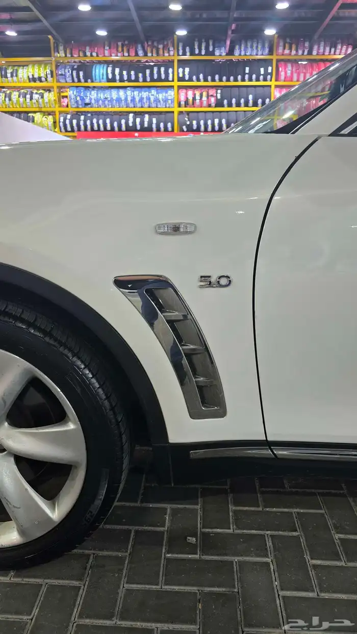 انفينيتي QX70s موديل 2014 8سلندر 5.0 لتر 9