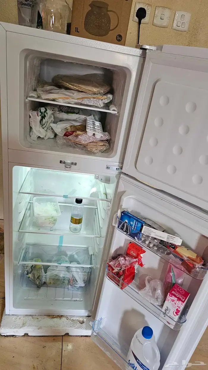 ثلاجة بحالة الجديدة 1