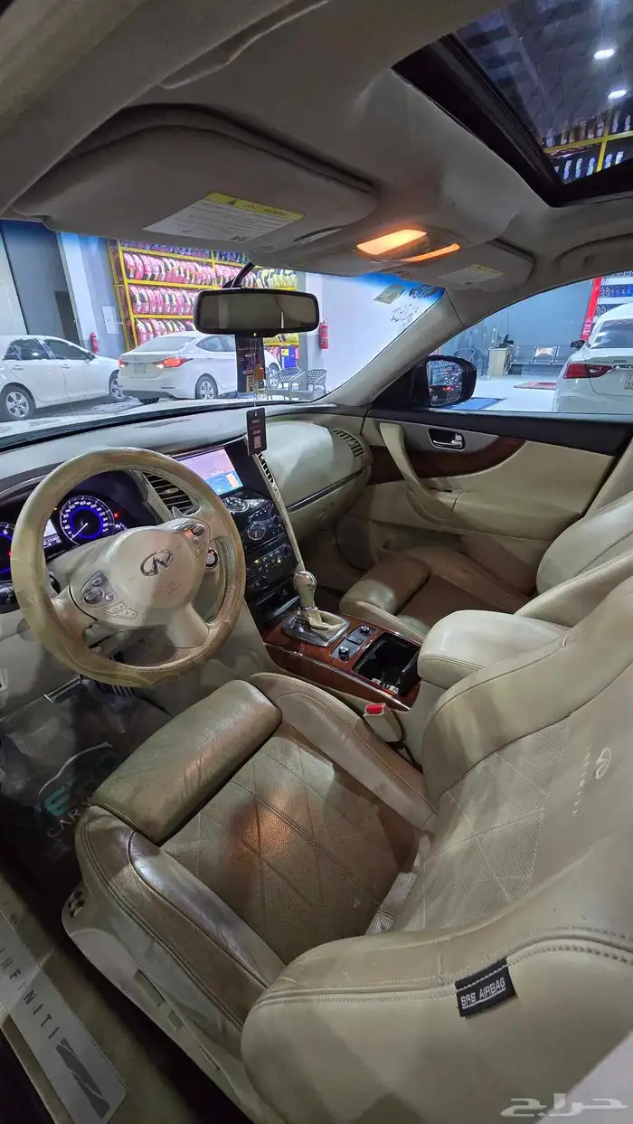 انفينيتي QX70s موديل 2014 8سلندر 5.0 لتر 10