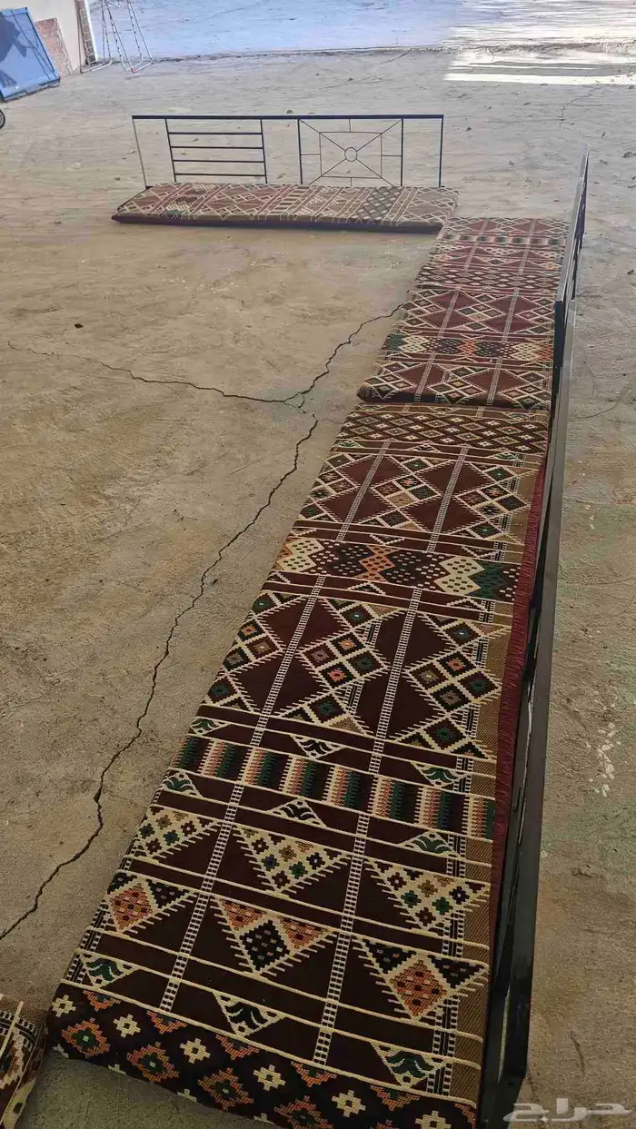 اربع جلسات ارضية حديد واربع زل للبيع 4