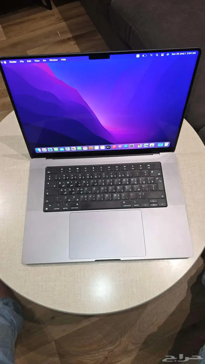 MacBook Pro M1 Pro 16-inch شبه جديد 16