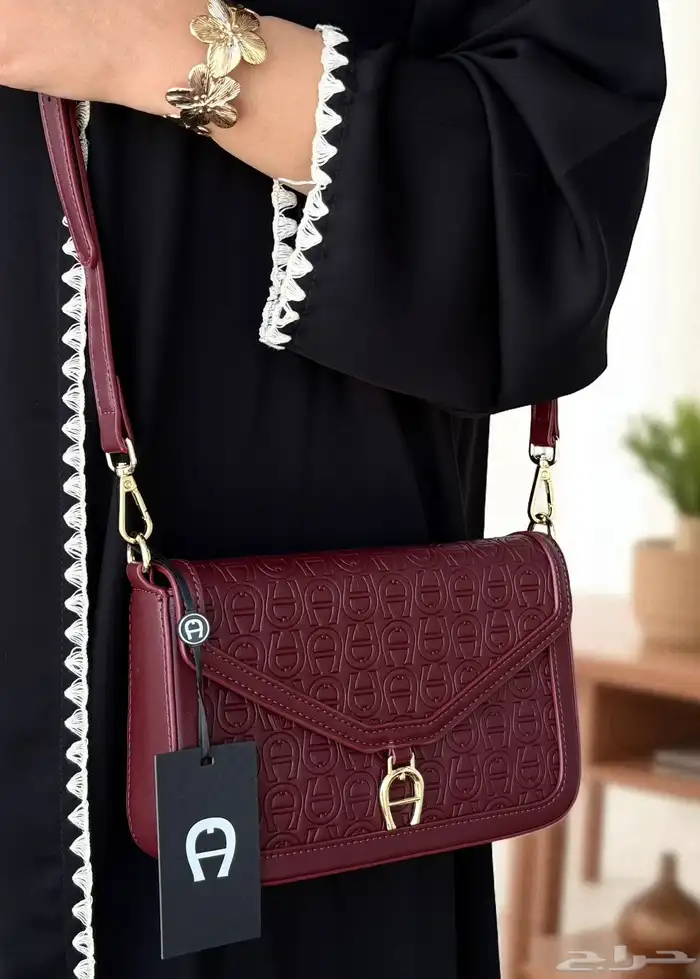 شنط هاي كوالتي ماركات متعدده شامل التوصيل والشحن 24