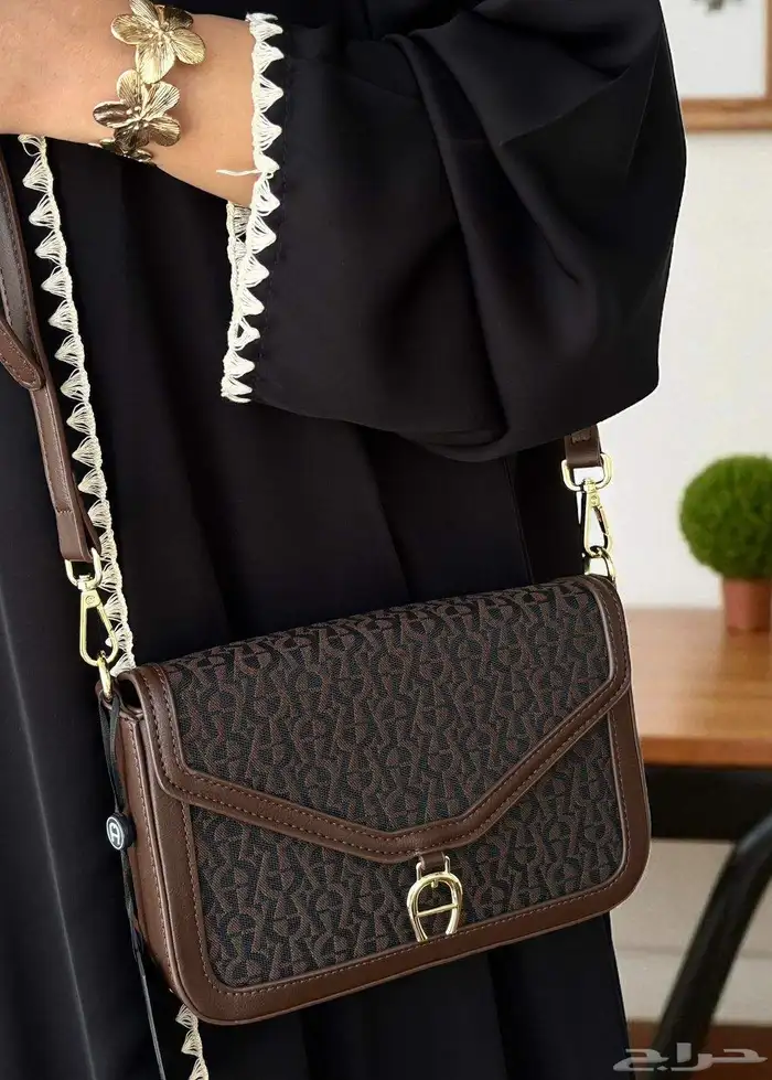 شنط هاي كوالتي ماركات متعدده شامل التوصيل والشحن 25