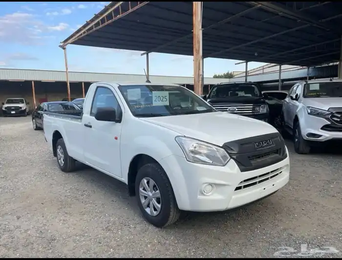 ايسوزو ديماكس غمارة 2025 زجاج كهرب سعودي العيسى 0