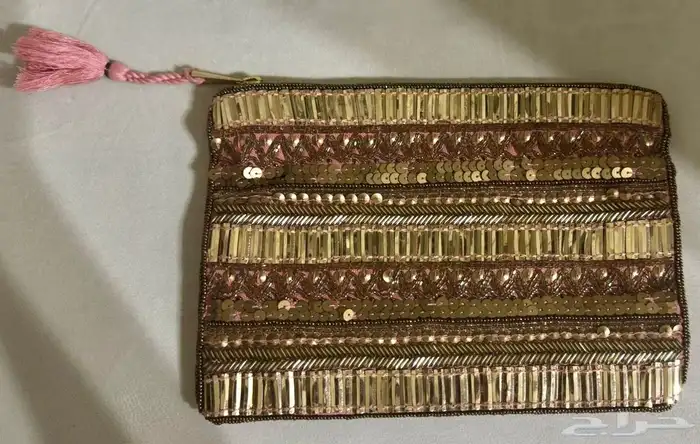 فرصة وبأقل الاسعار ساعات ماركة وشنط وطقم بديل الذهب 4