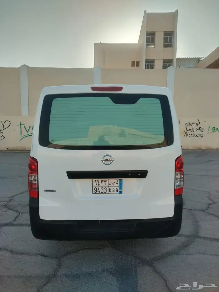 نيسان اورفان ثلاجة ديزل 2020 3