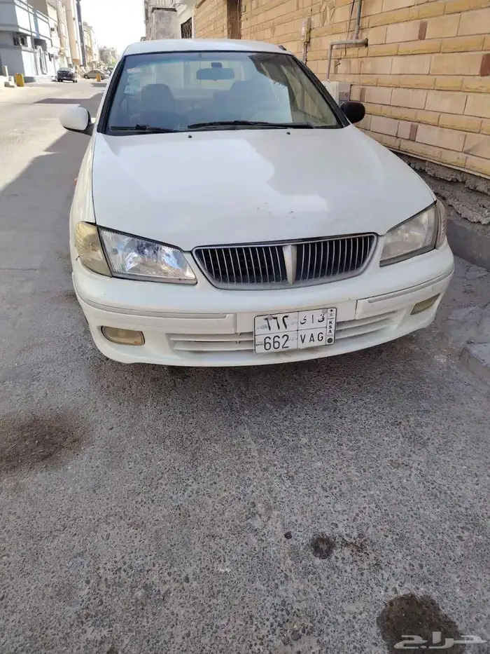 نيسان صني موديل 2002 سياره نظيفه جدا لوحه مميزه السياره 1