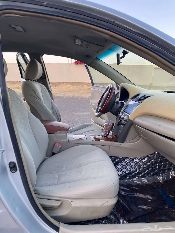 للبيع كامري 2008 نصف فل سعودي 18