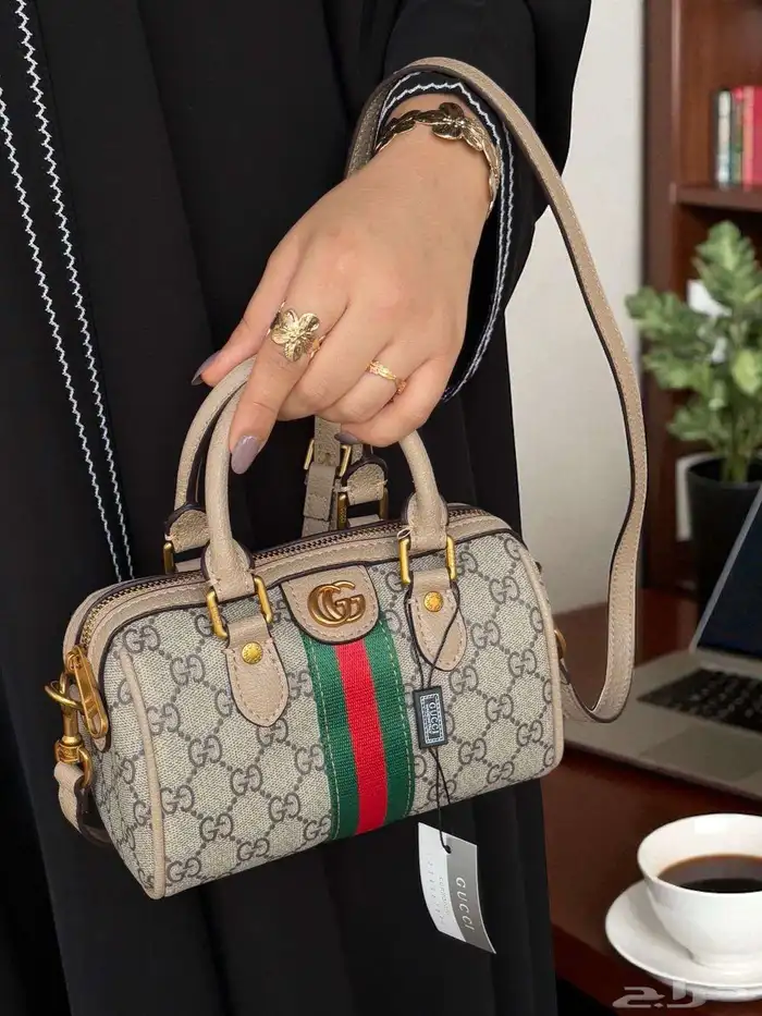 شنط هاي كوالتي ماركات متعدده شامل التوصيل والشحن 12