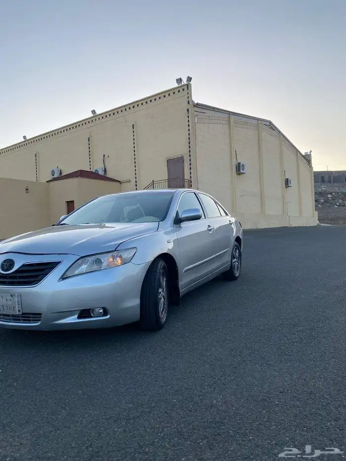 للبيع كامري 2008 نصف فل سعودي 1