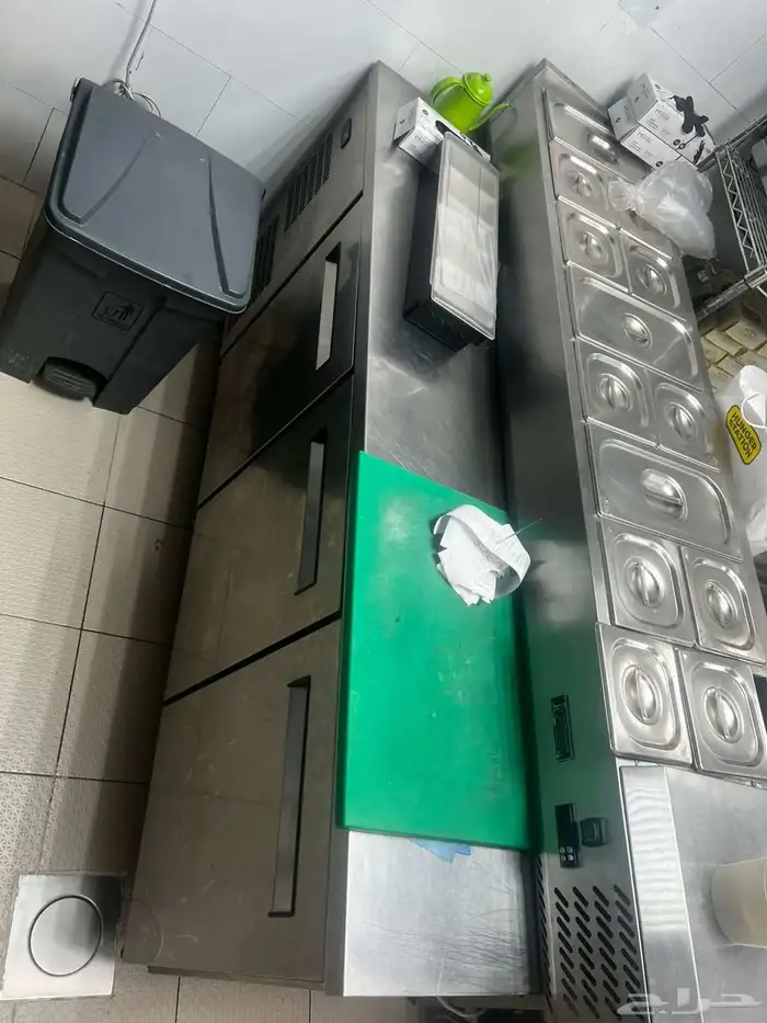 معدات مطاعم 0