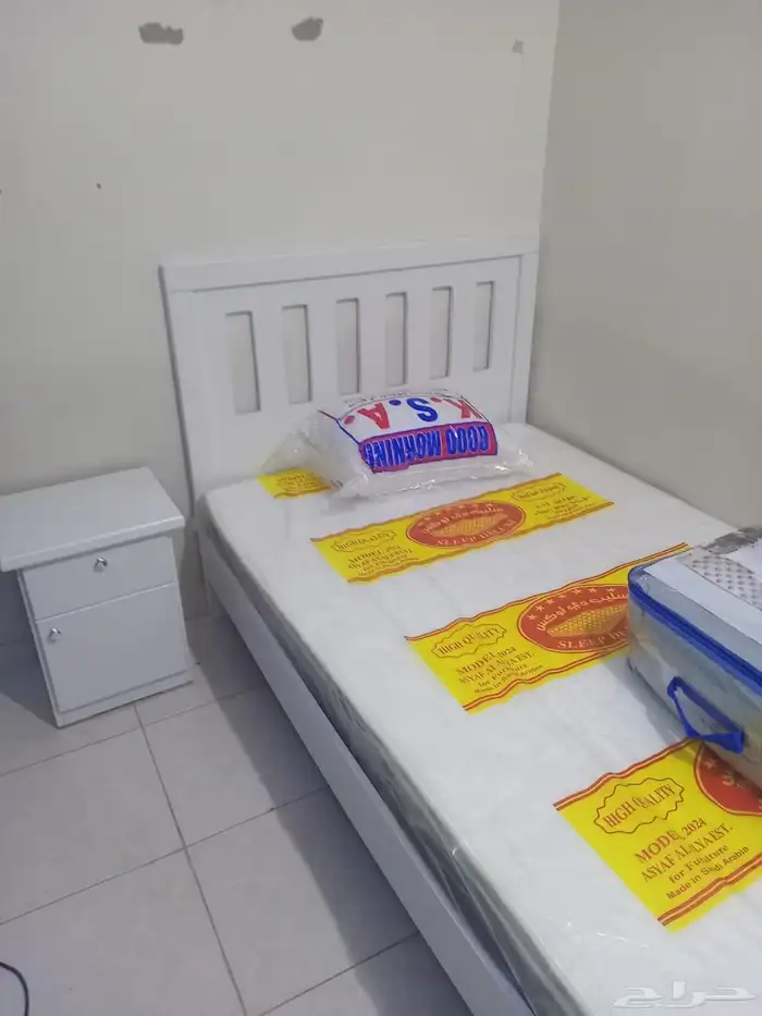 اسره ومراتب وبطانيات دولايب 13