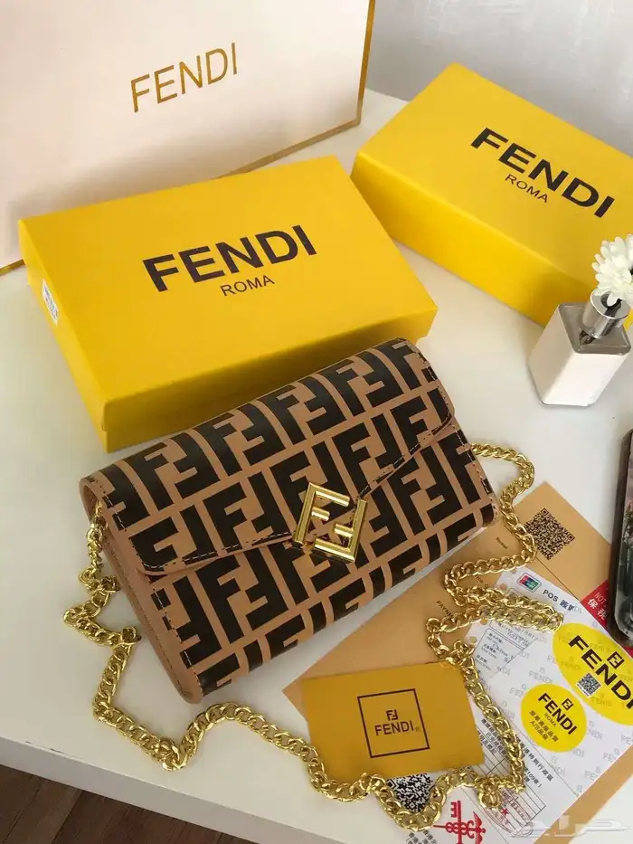 شنط ماركات 1