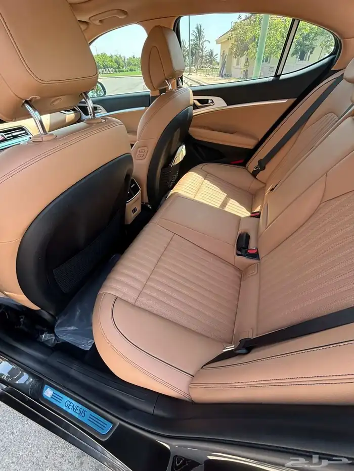 للبيع جنيسس G70 موديل 2024 11