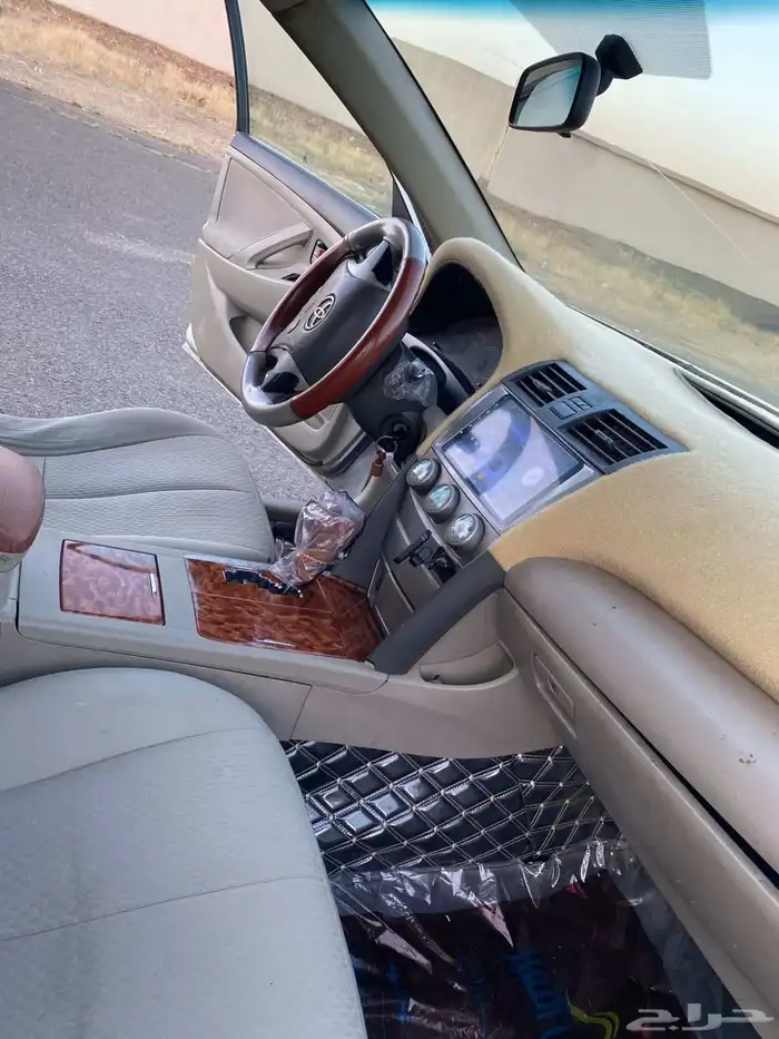 للبيع كامري 2008 نصف فل سعودي 17