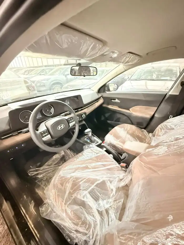 هونداي اكسنت فليت 2025 اقل سعر اللون الاسود 4