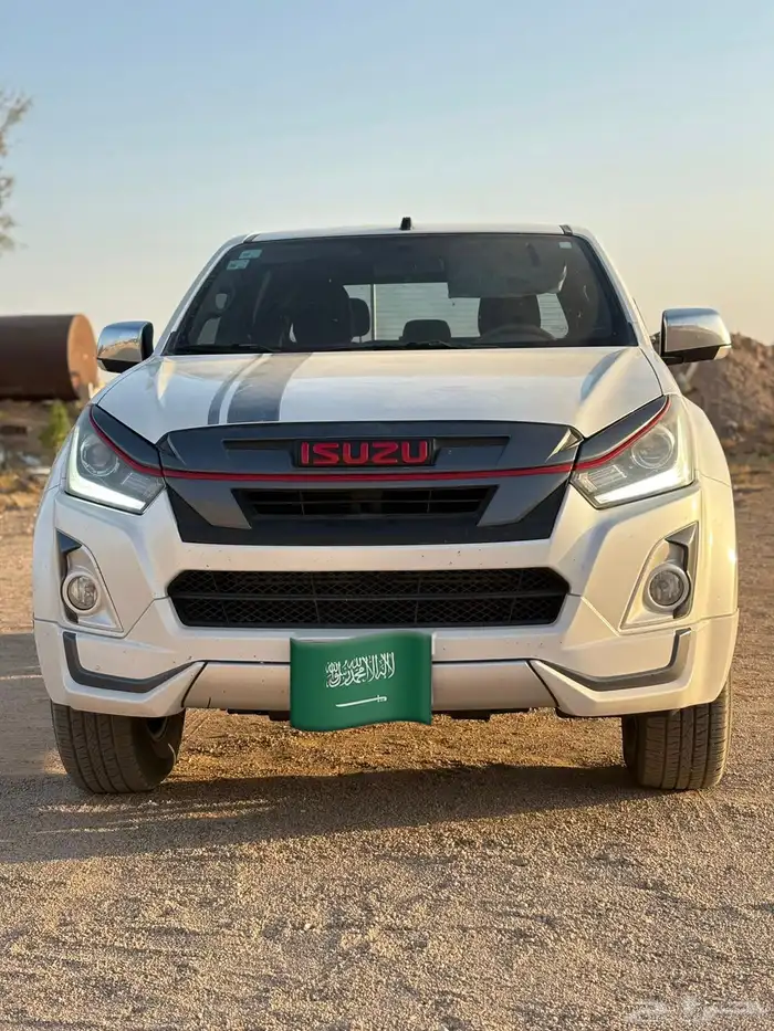 ايسوزو ديماكس 2020 2