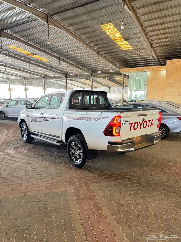 هايلوكس غمارتين ديزل S-GLX 2025 10