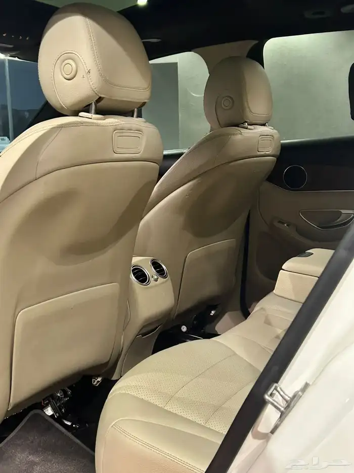 مرسيدس GLC 250 2018 للبيع 15