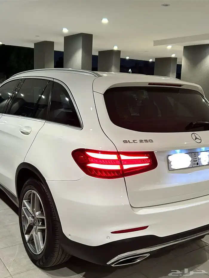 مرسيدس GLC 250 2018 للبيع 5