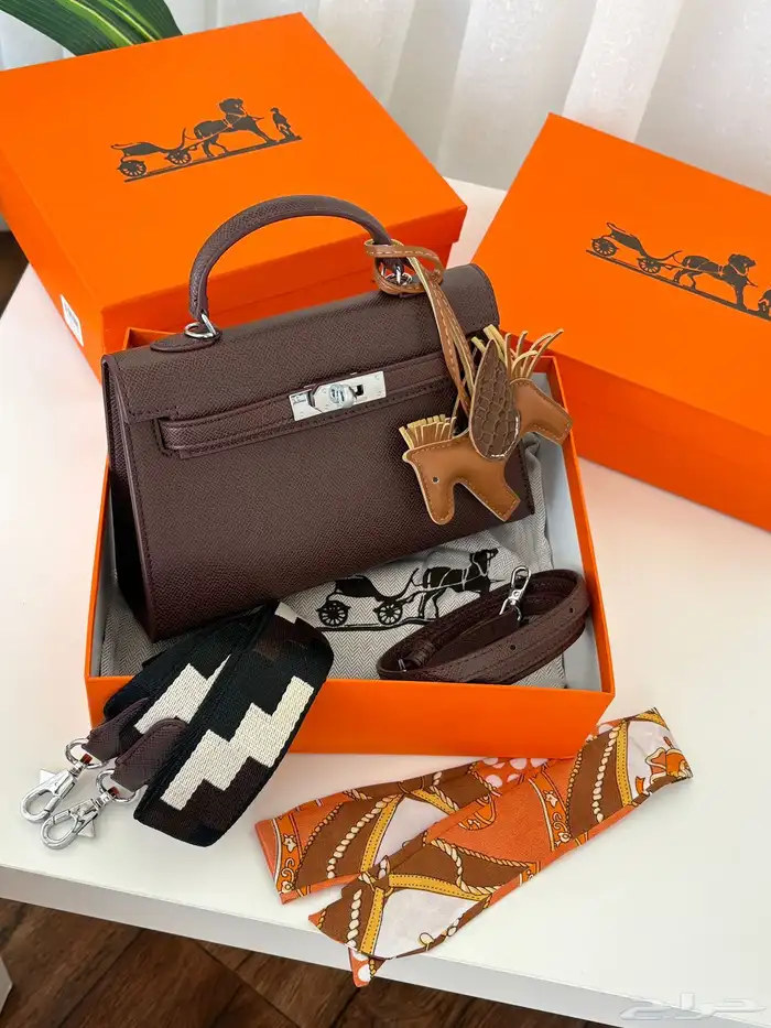 شنط هرمز نسائية هاي كواليتي 170 فقط حتي نفاذ الكميه 4