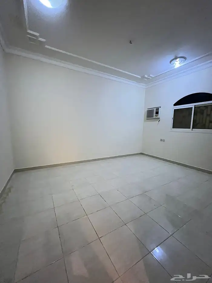 شقة فاخرة للإيجار بحي الشهداء غرناطه 1