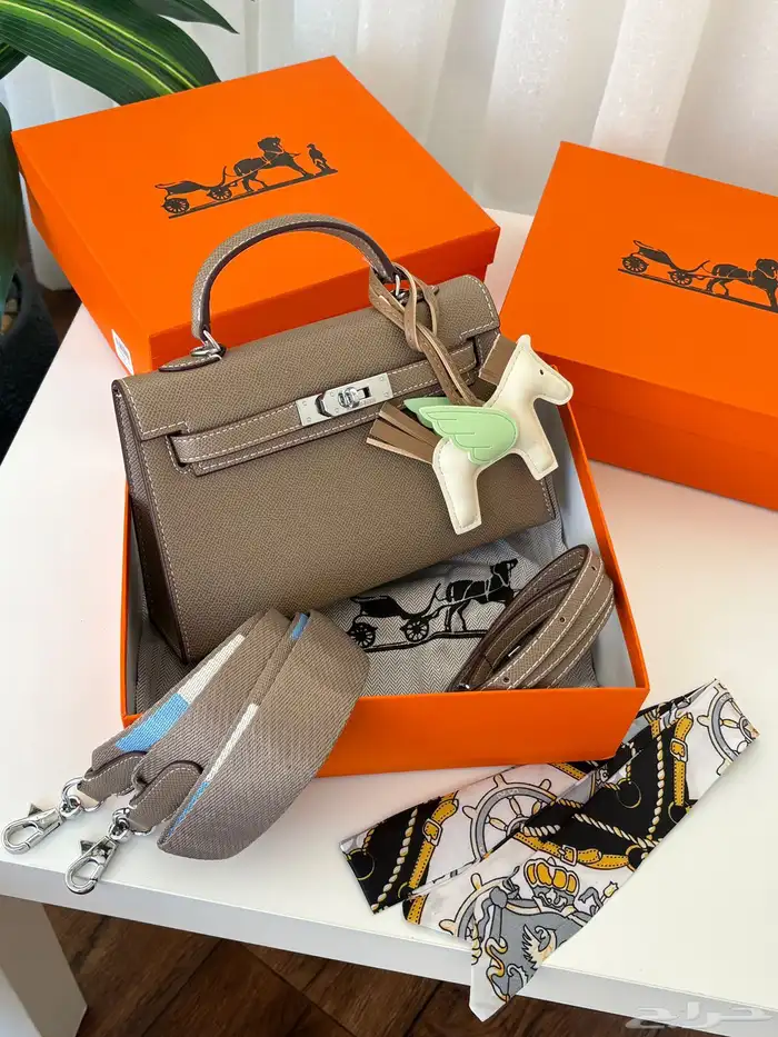 شنط هرمز نسائية هاي كواليتي 170 فقط حتي نفاذ الكميه 17