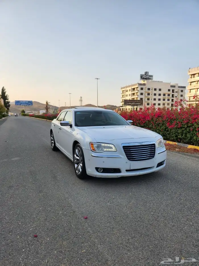 كرايسلر 2014 c300 فل كامل 1