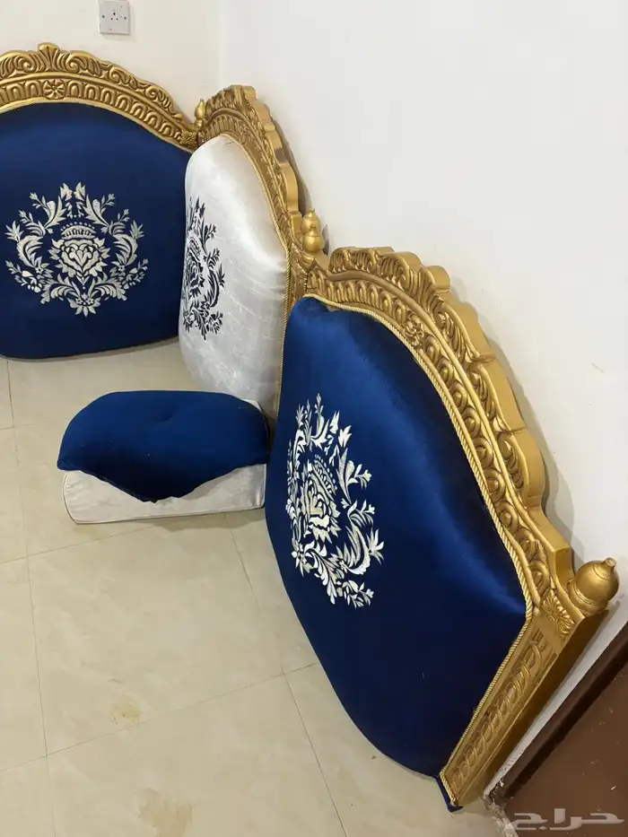 مجلس خشب ( البيع مستعجل ) 3