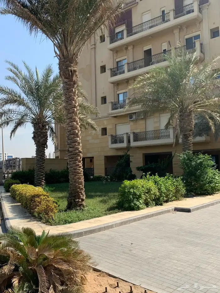 شقة للبيع في حي الشاطئ 1