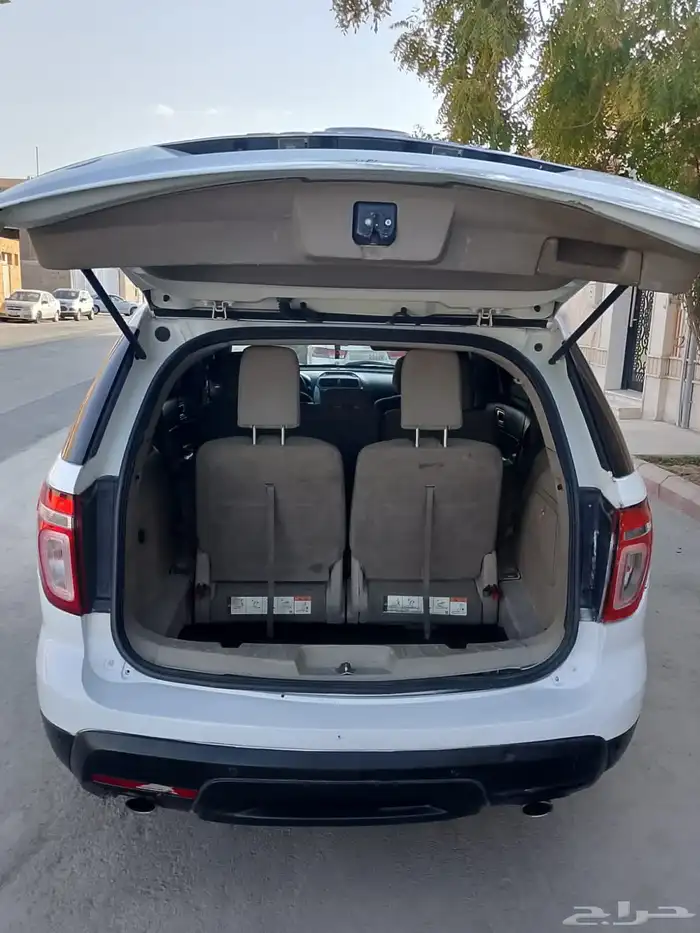 جيب فورد اكسبلورر 2014 سوم 15900 ريال نظيف 6