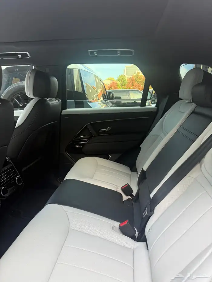 Range Rover Sport Dynamic HSE 2025 4