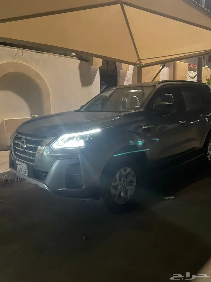 نيسان اكستيرا تقبيل بدون مقابل 7