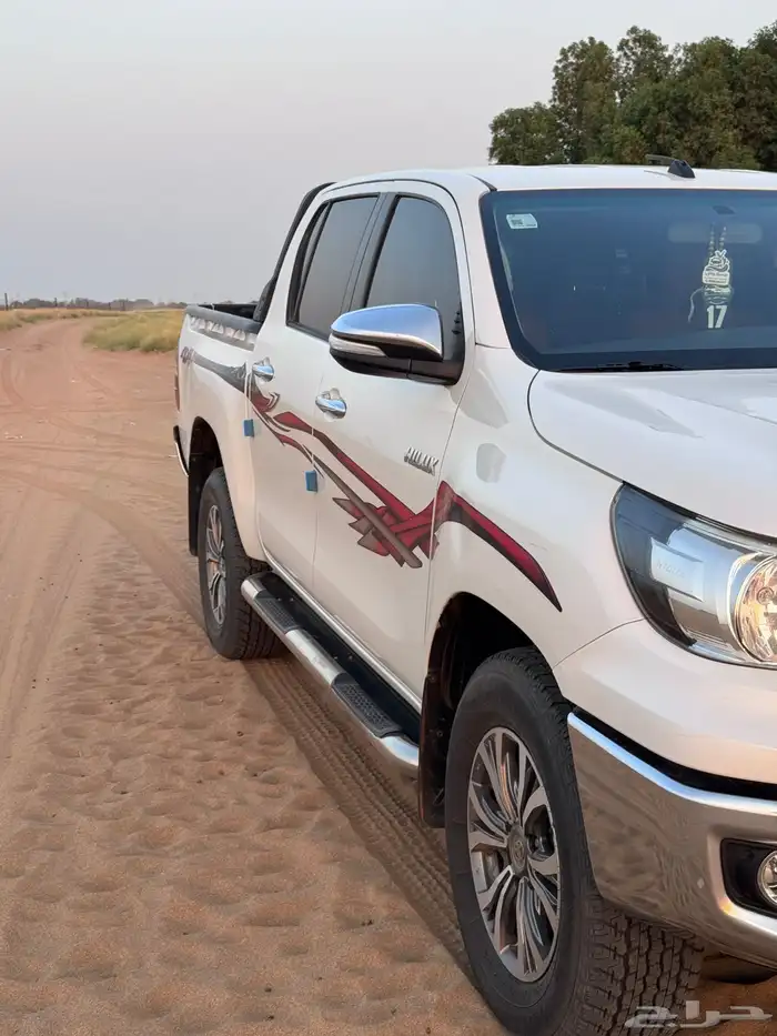 هايلكس 2017 دبل 4